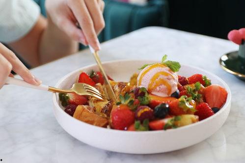 吃瓜女主网红蟹黄堡,吃瓜群众的美食盛宴